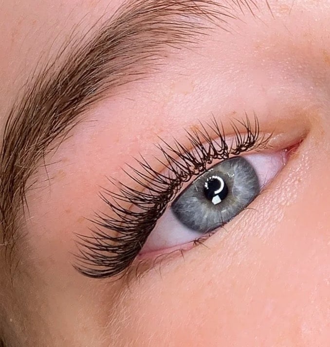 Professional lash extensions Gold Coast